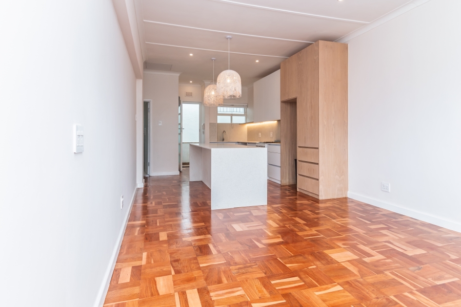 2 Bedroom Property for Sale in Green Point Western Cape